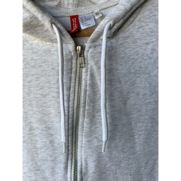 COPY - Small, H & M, light grey zip up hooded sweater - Picture 2 of 13